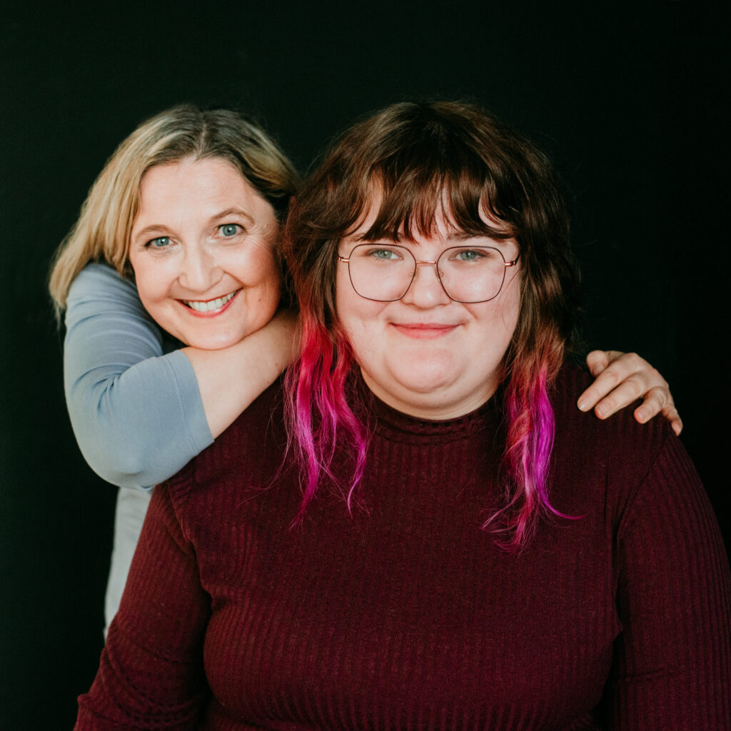 Heidemarie & Alena Cox